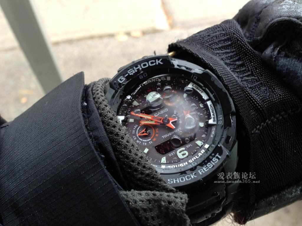 g-shock冬季表盘起雾是怎么了?