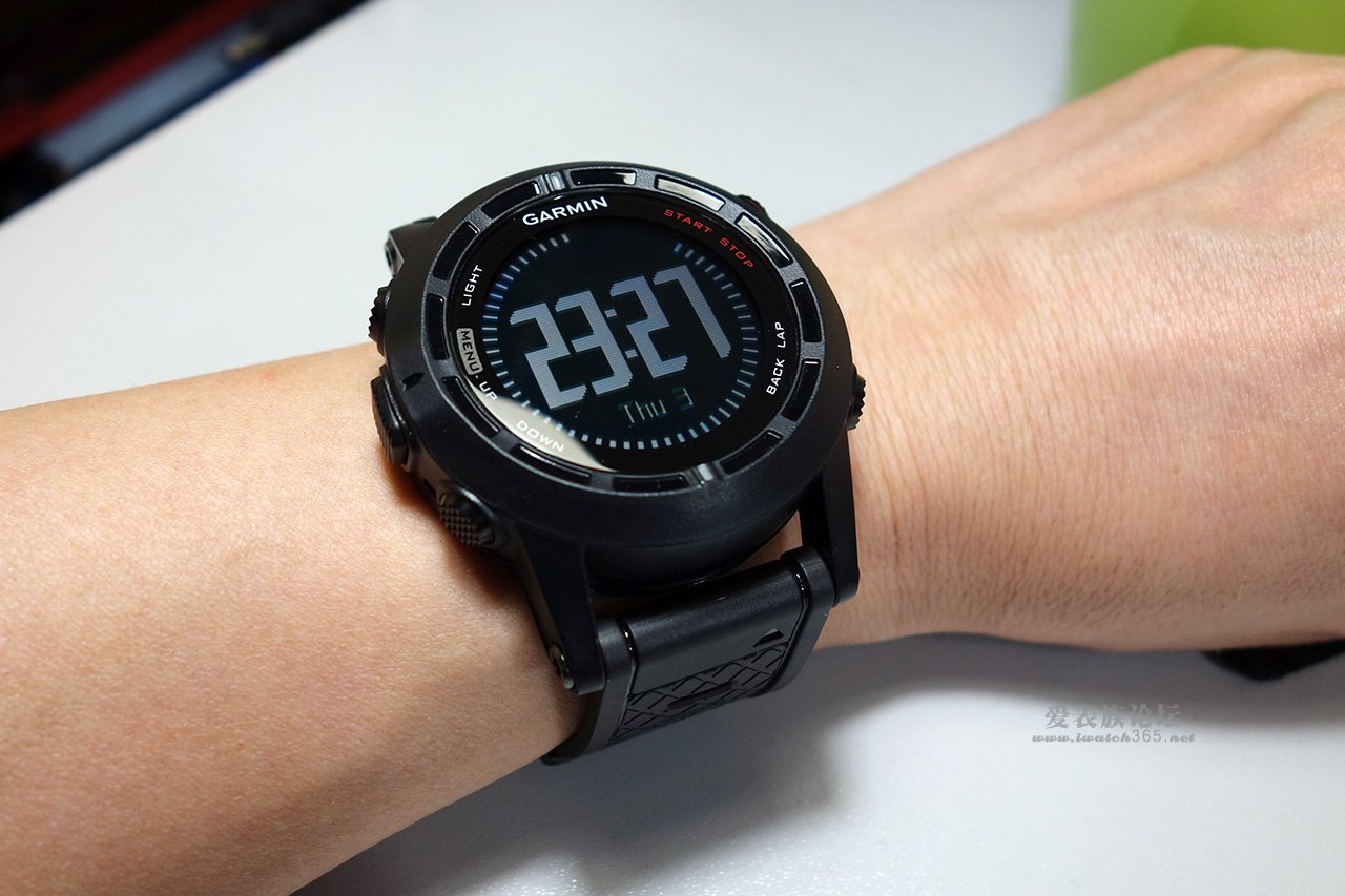 佳明最新款gps全能表-garmin fenix2开箱作业