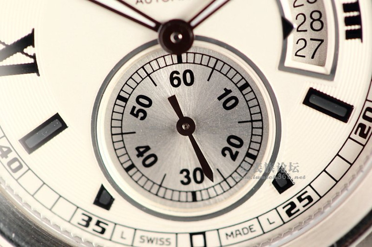 ʱCALIBRE DE CARTIER W7100037